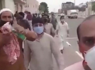 COVID-19: Pakistani people struggling in Dubai to return home, accuse embassy of selling tickets at premium 